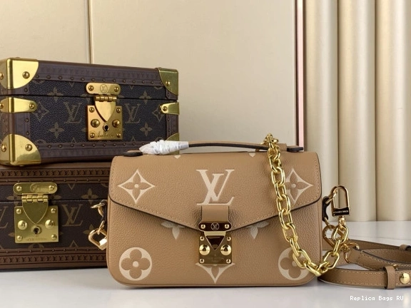 Cheap POCHETTE METIS VUITTON WEST EAST LOUIS 0714
